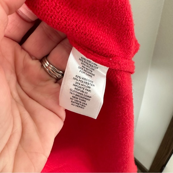 NWT Tahari Paris Red High/Low Hem Crewneck Sweater Size XS - Picture 10 of 12